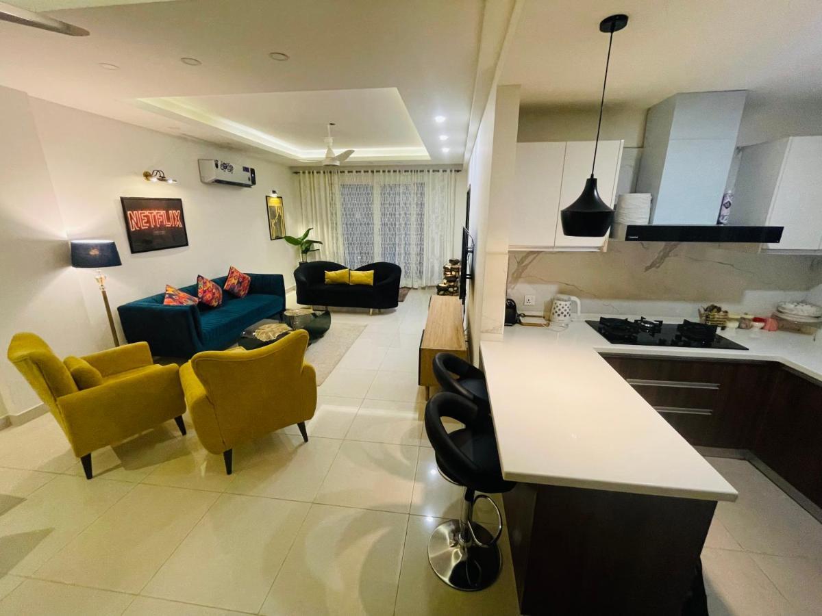 High Rise Presidential Suite In Elysium Opp Centaurus Islámábád Exteriér fotografie